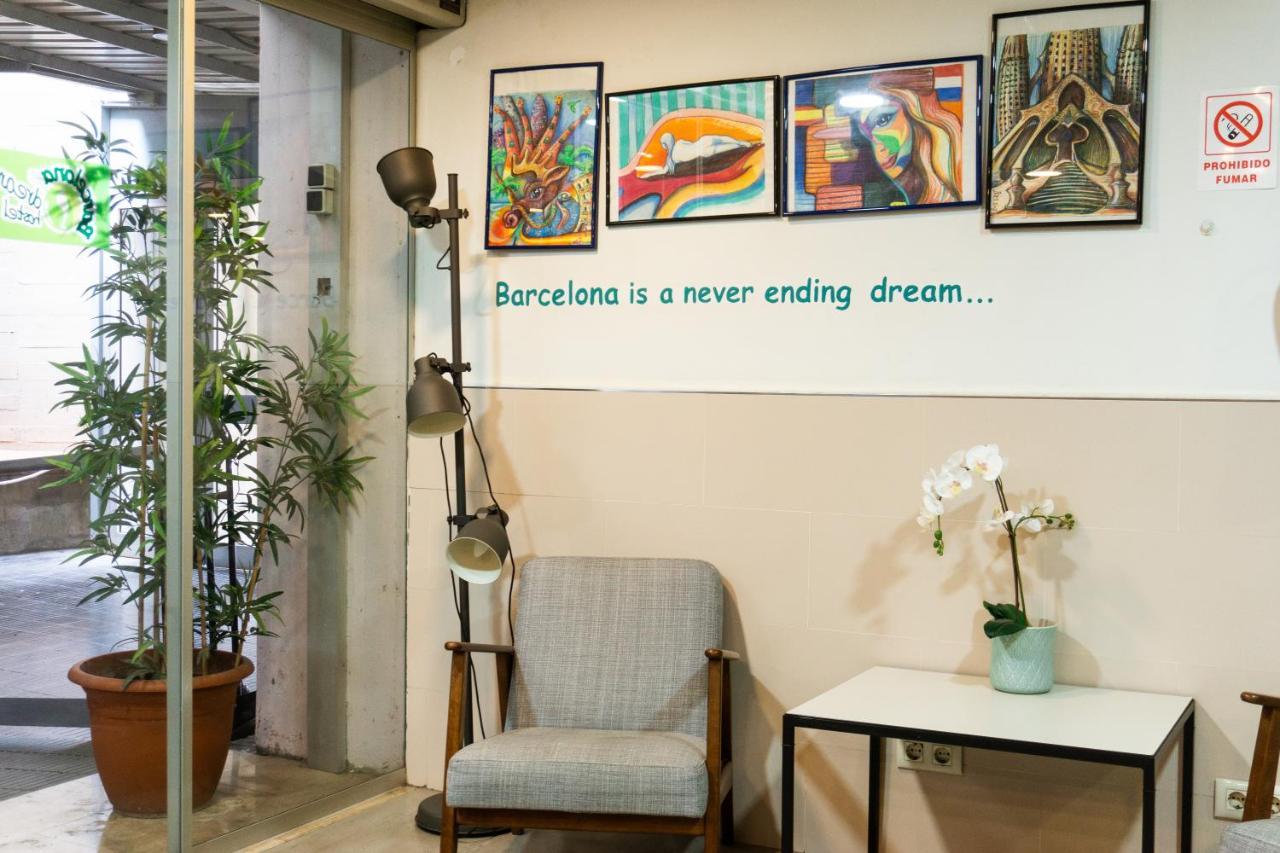 Be Dream Hostel Badalona Exterior photo